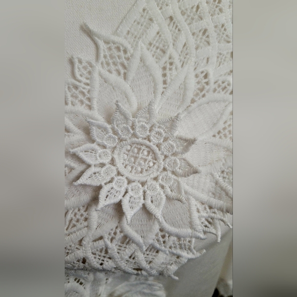 Cotton Blend White Lace Tunic Top | Size Large - Picture 3 of 3